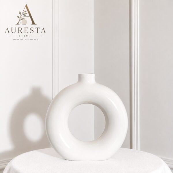 Plain Luna Loop Vase ( without flowers )