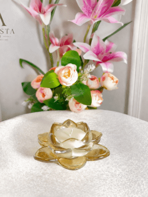 Luxe Lotus Scented Candle-img2