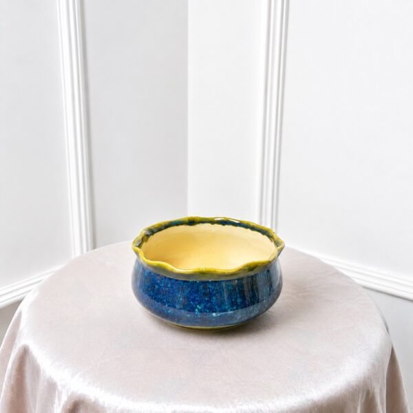 Ocean Blue Scalloped Ceramic Planter Set (Set of 3)