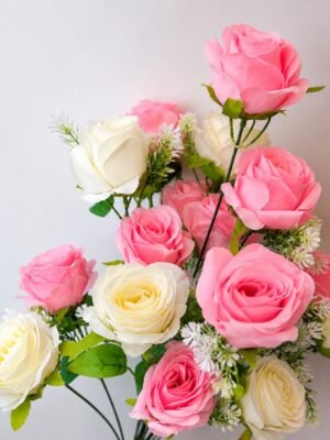 Royal Blush Rose Bouquet – 18 Heads ( One Piece )
